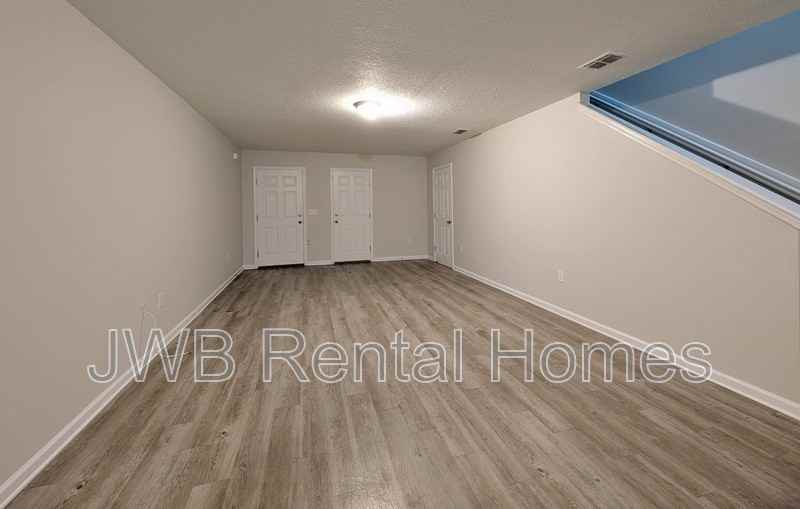 7796 Playschool Ln - Photo 6 of 17