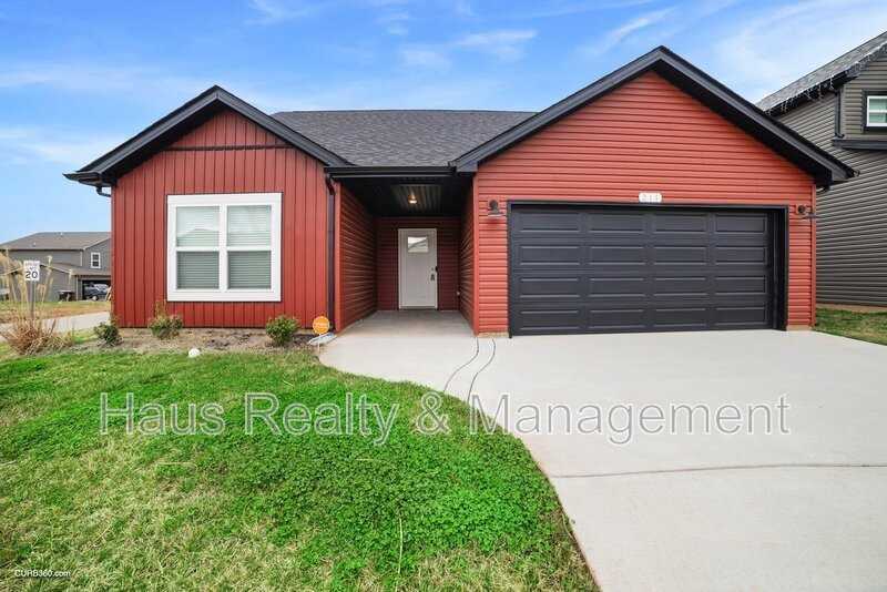 211 King Rd - Photo 2 of 27