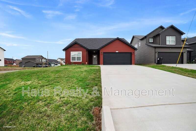 211 King Rd - Photo 5 of 27