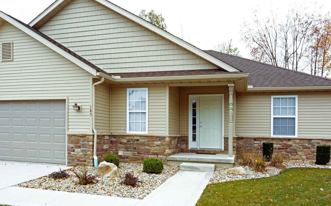 Briar Ridge Villas - Photo 2 of 23