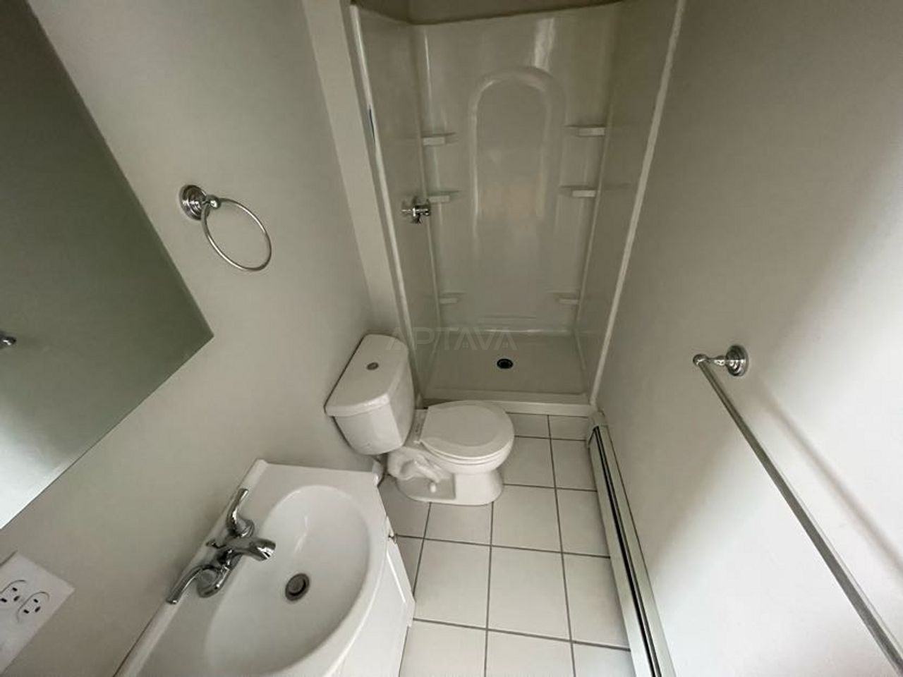 19 Harold St #3 - Photo 3 of 15