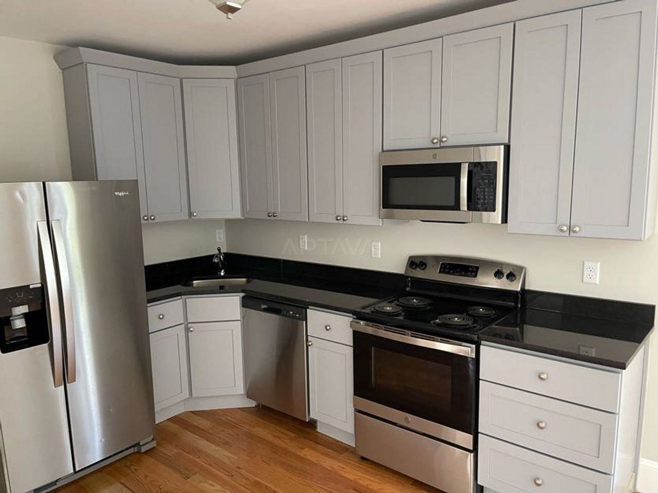 19 Harold St #3 - Photo 6 of 15