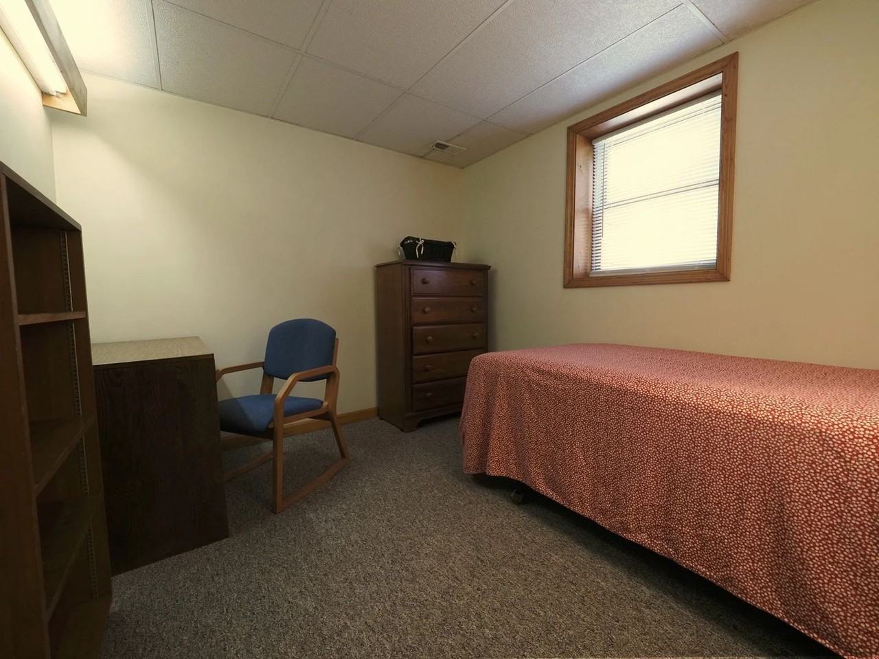 1314 E Atwater Ave - Photo 3 of 7