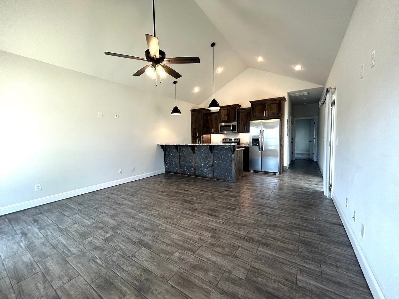 420 N F St - Photo 2 of 24