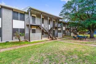11519 Pecan Creek Pkwy - Photo 1 of 1