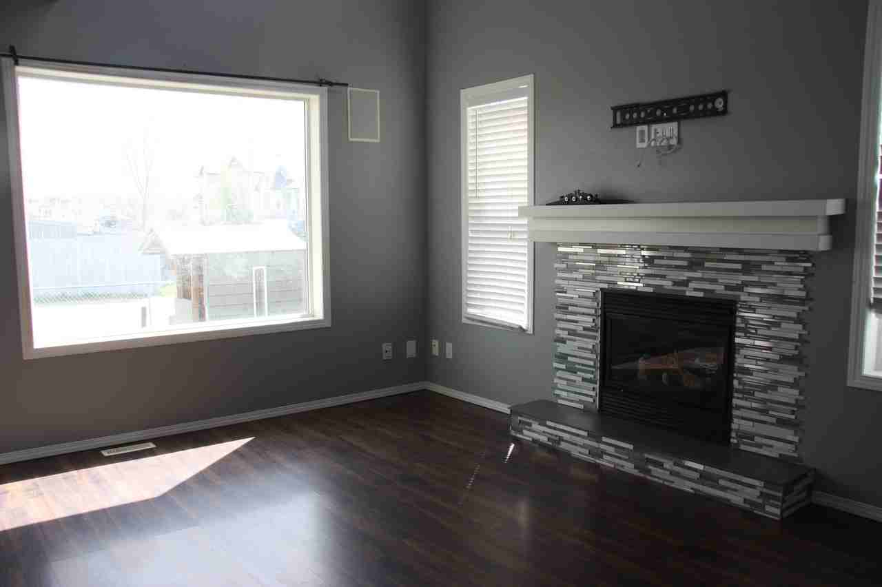 291 Cimarron Boulevard - Photo 2 of 10