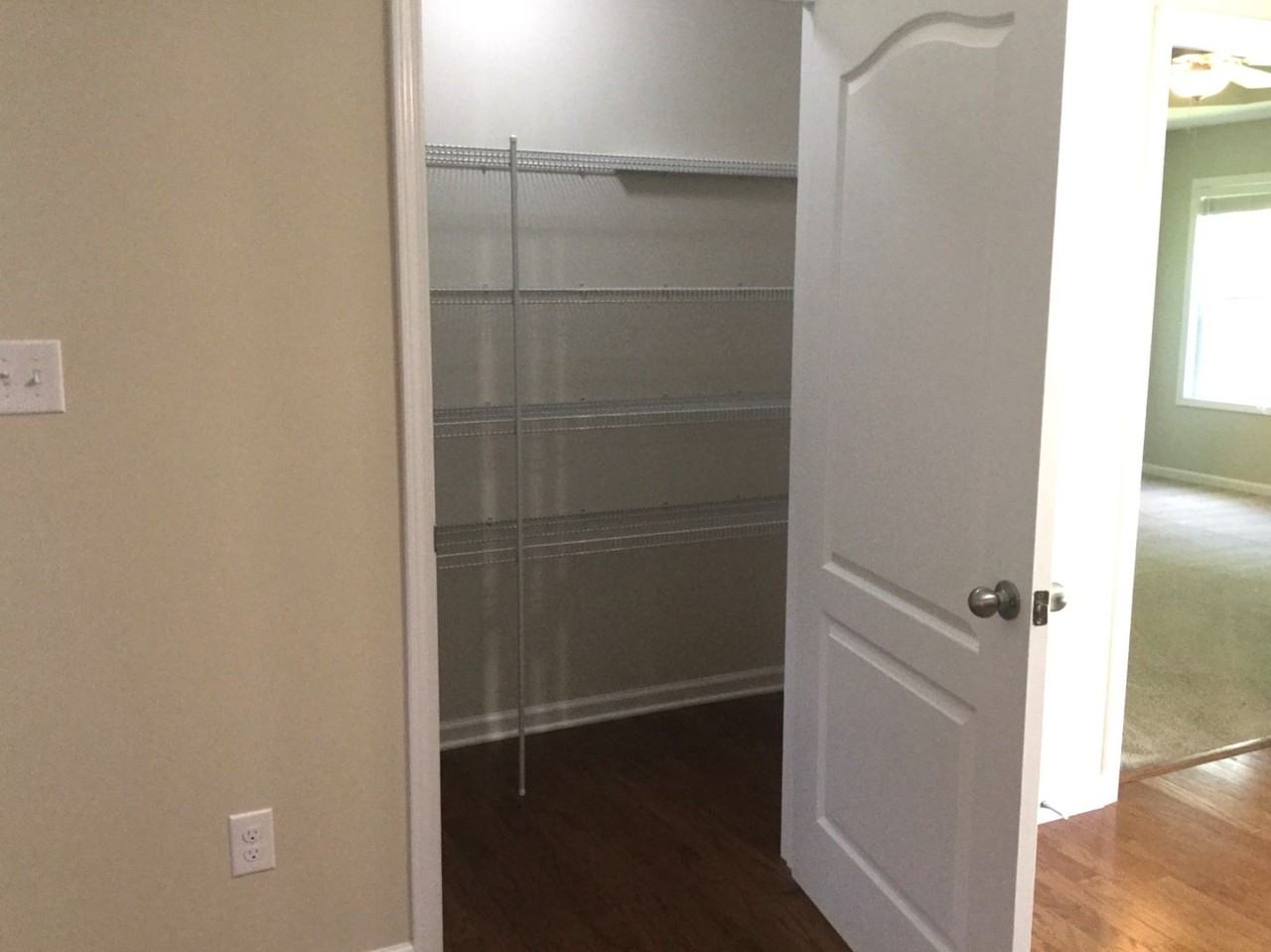 280 Station House Rd - Photo 4 of 32