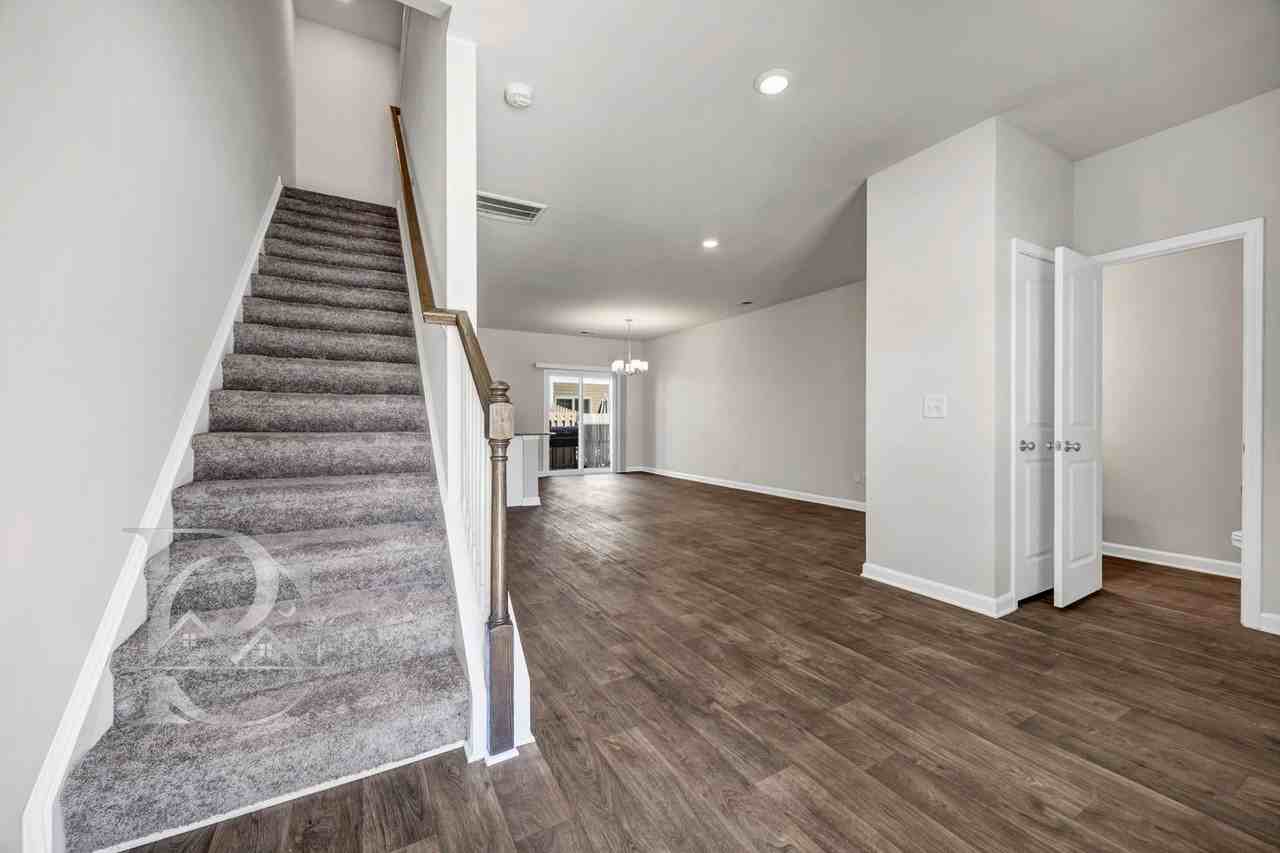 315 High Grove Way - Photo 4 of 29
