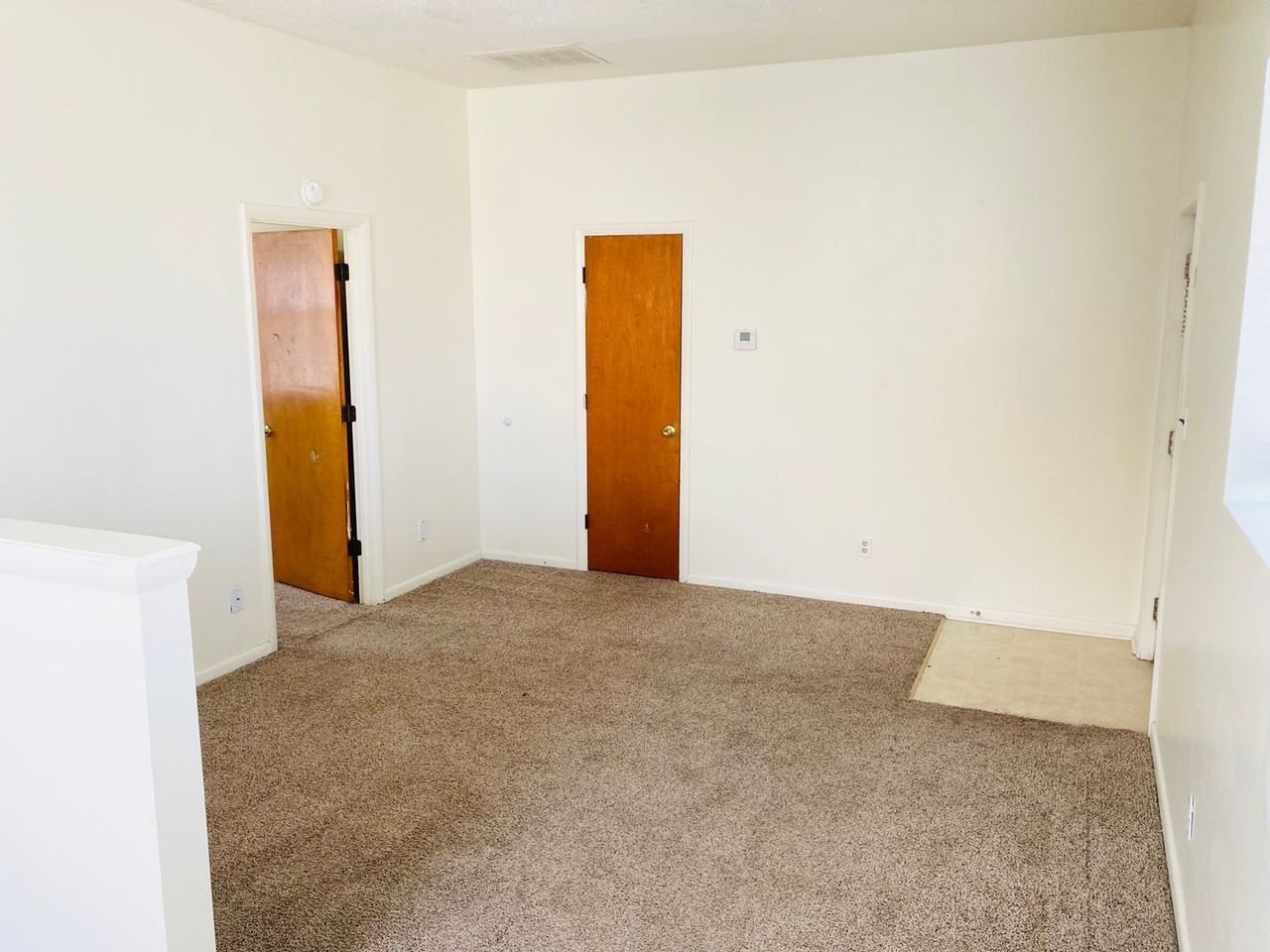 215 E Grandview Dr #2 - Photo 2 of 12