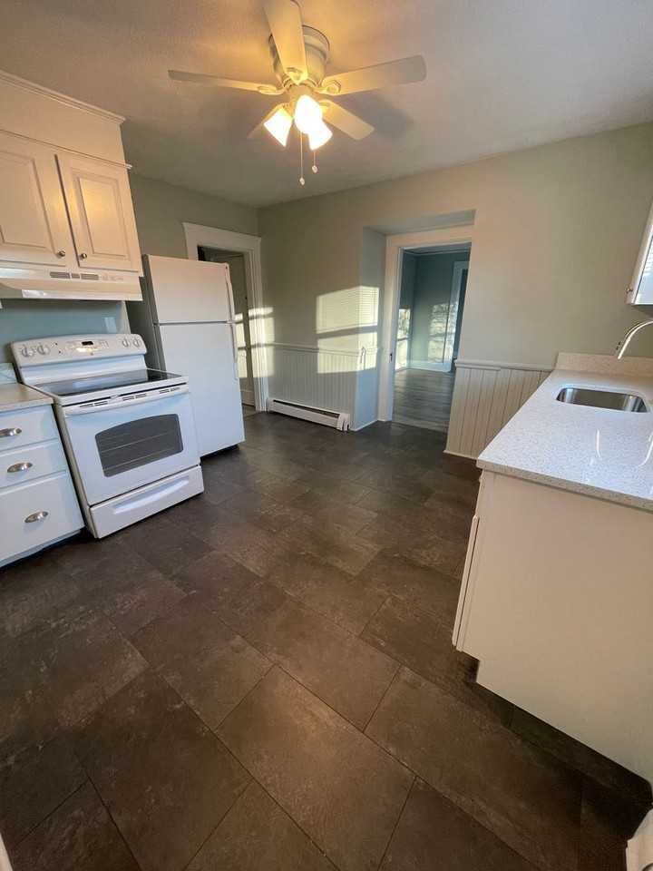 5 Kittredge St - Photo 3 of 22