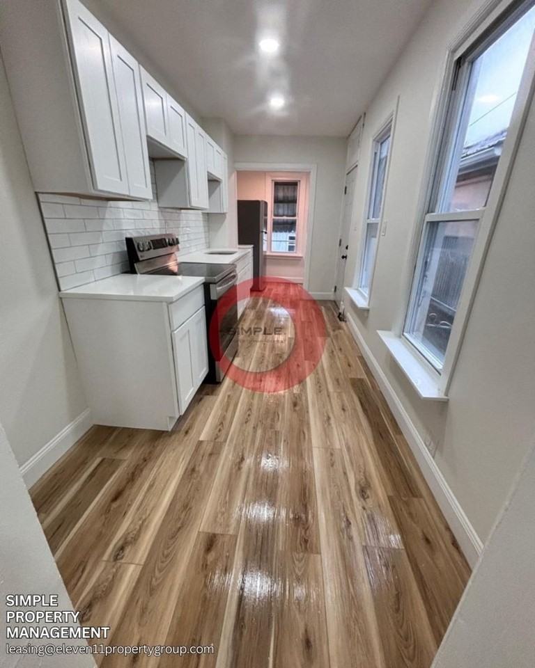 1457 Cotton St - Photo 2 of 13