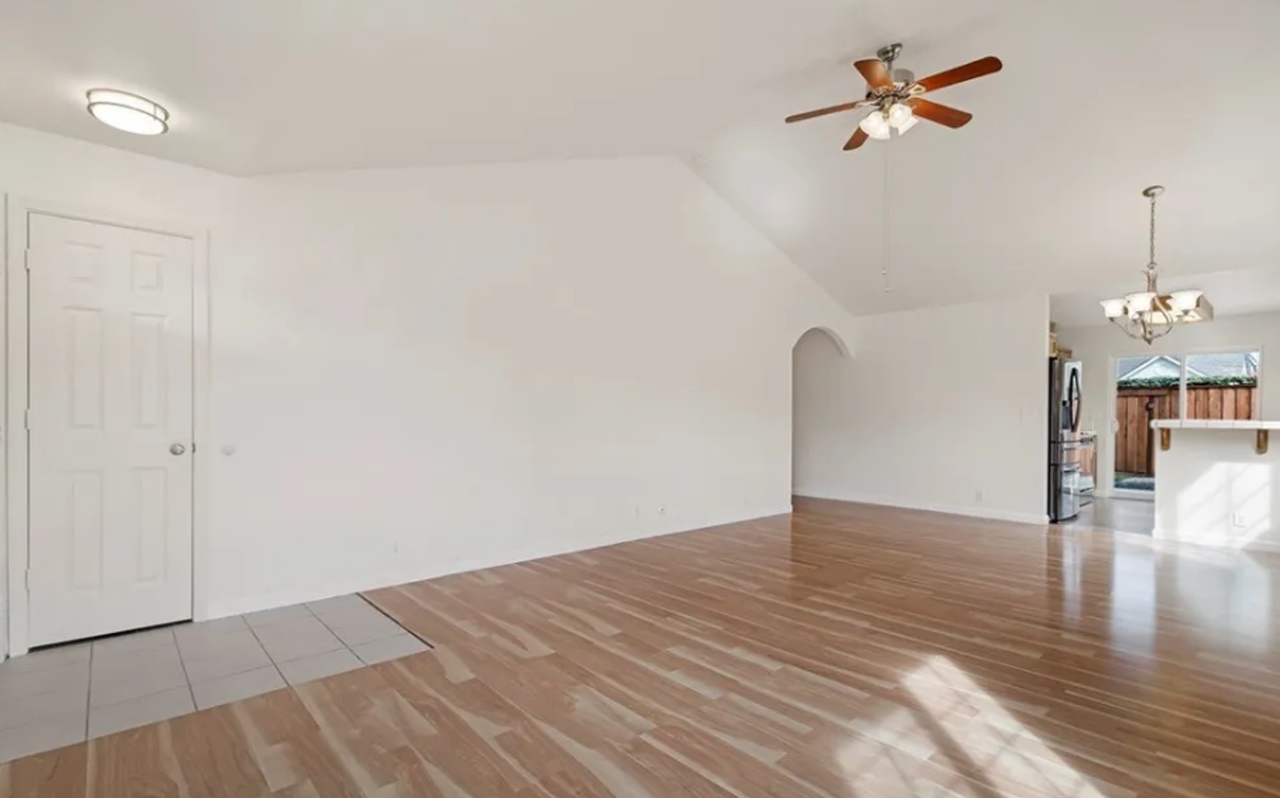 10 Wyndham Ct - Photo 6 of 12