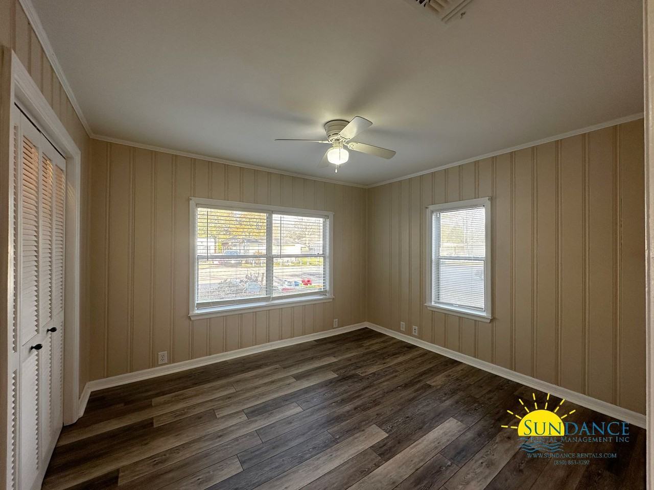 907 Canopy Ln - Photo 5 of 13