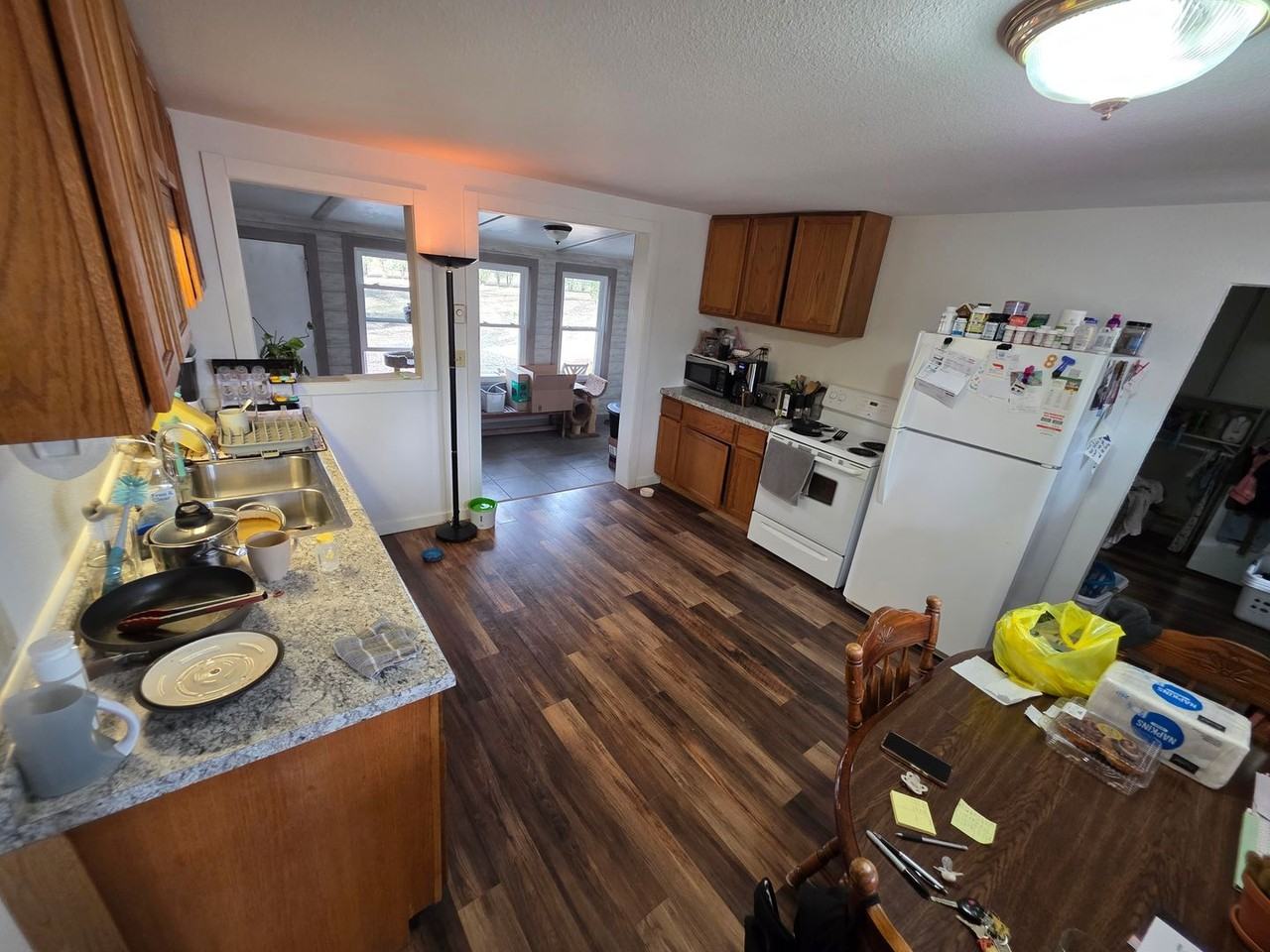 1216 Water St - Photo 6 of 12