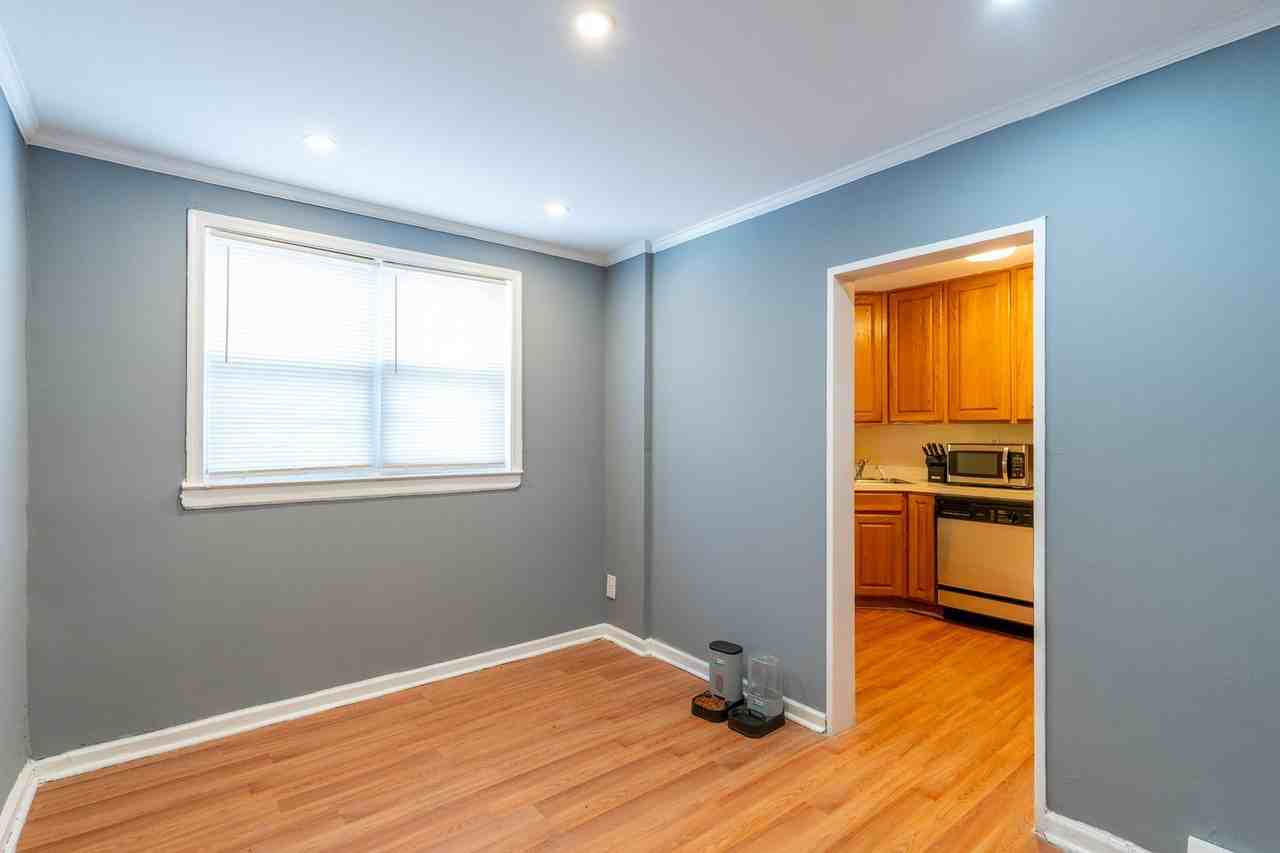 7101 Dorel St - Photo 7 of 31