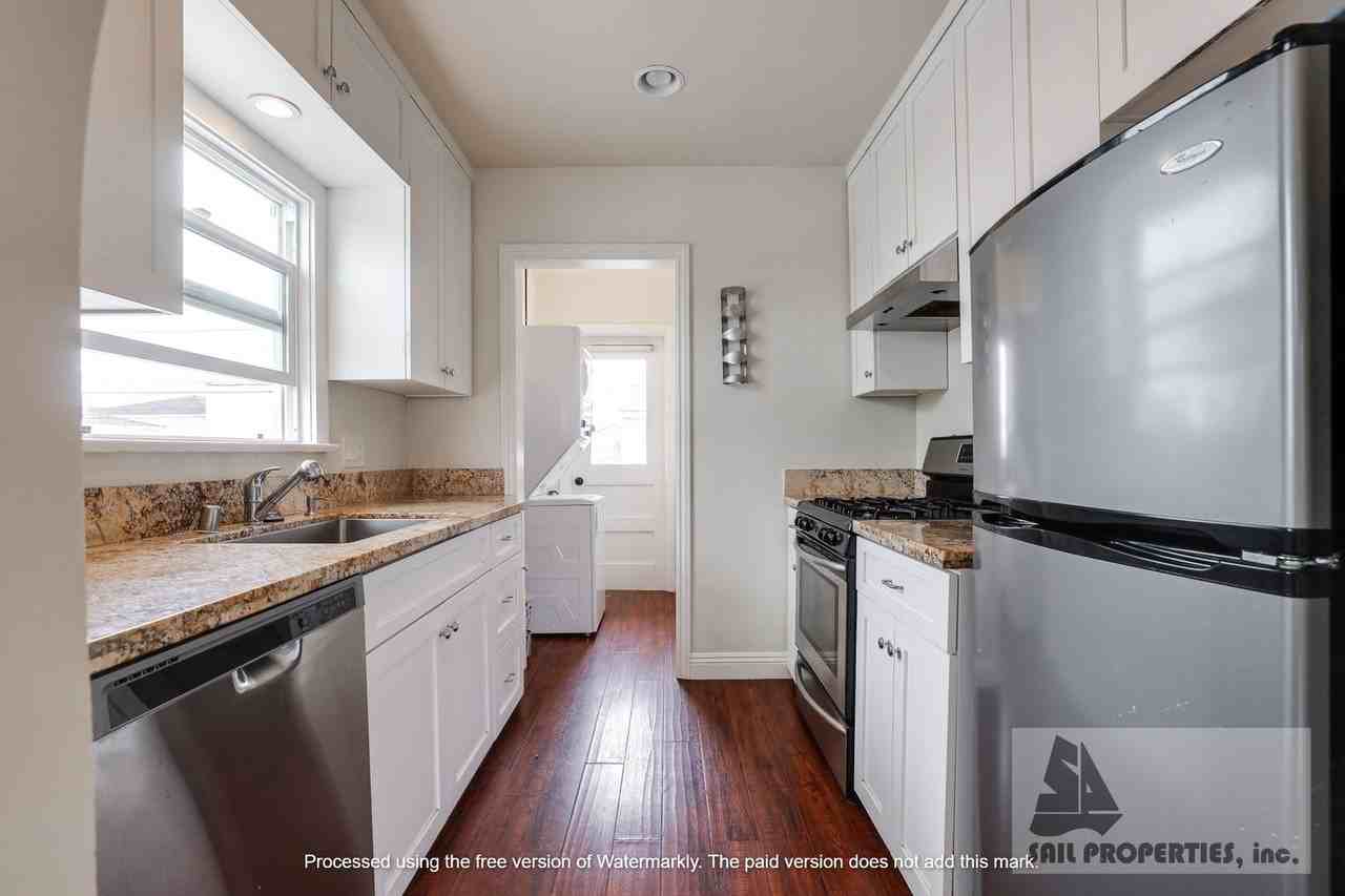 112 Pomona Ave - Photo 2 of 13