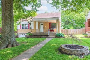 featured image of 1024 Edgetree Ln
