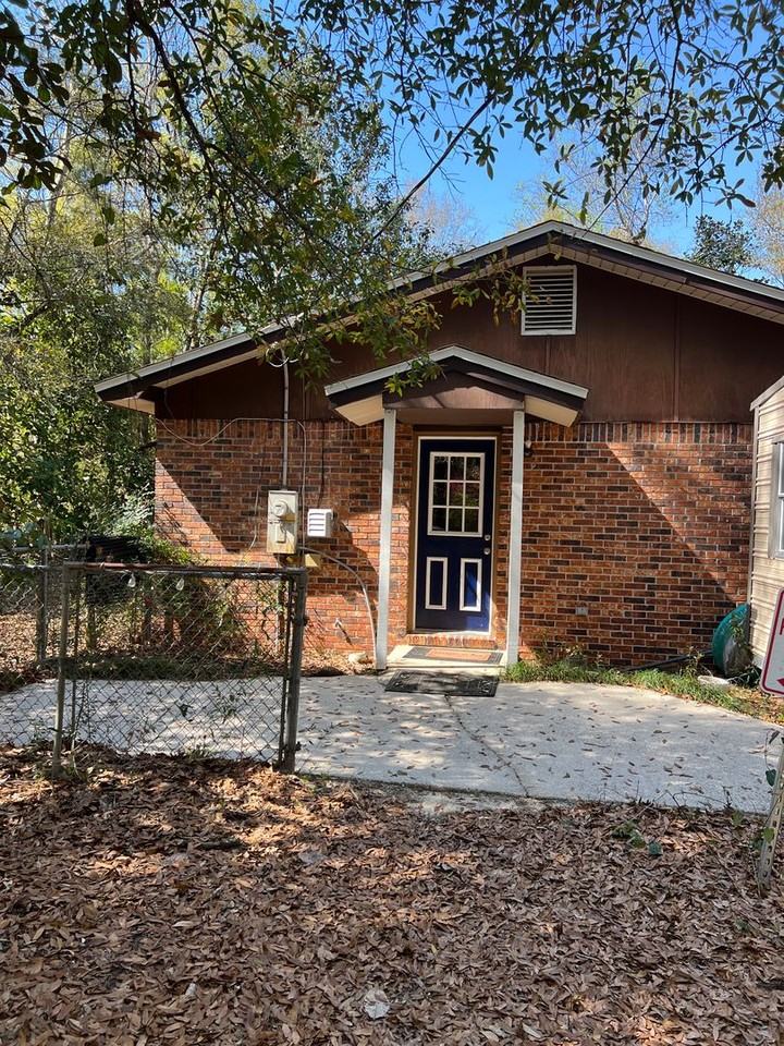 5390 Lone Star Ln - Photo 2 of 22
