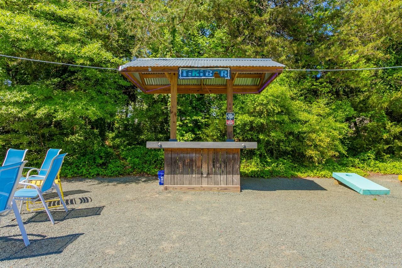 Oasis - Photo 7 of 15