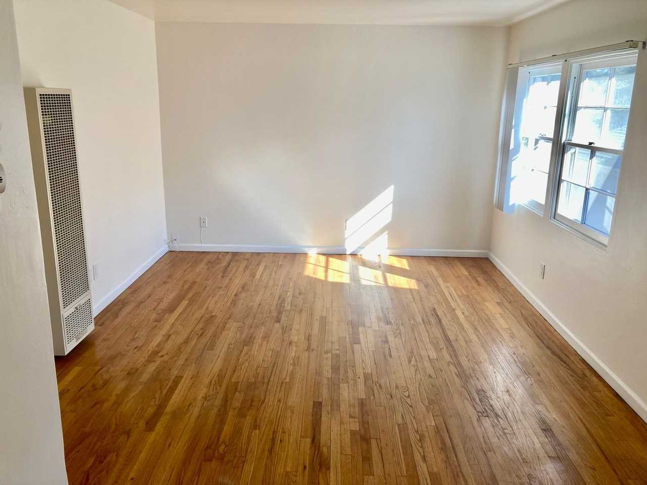 3650 4th Ave #08 - Photo 3 of 12