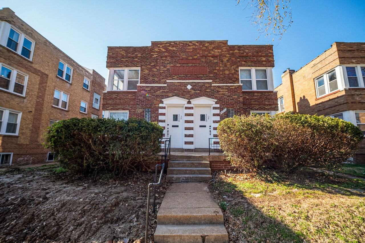 4006A Oleatha Ave - Photo 2 of 32