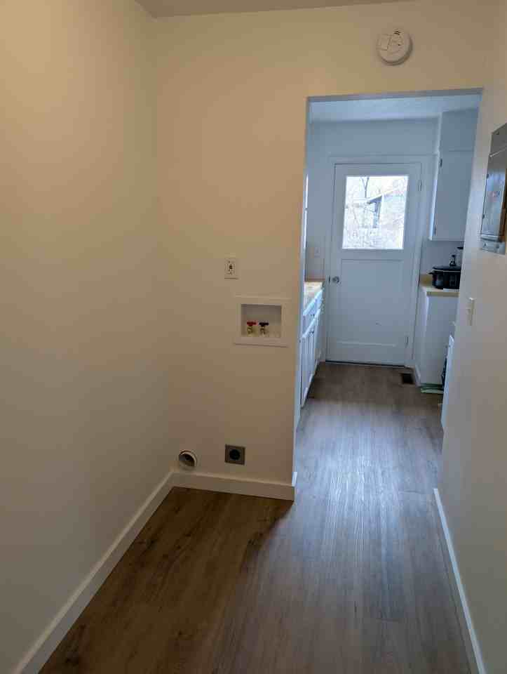 301 Cedar St #NA - Photo 4 of 6