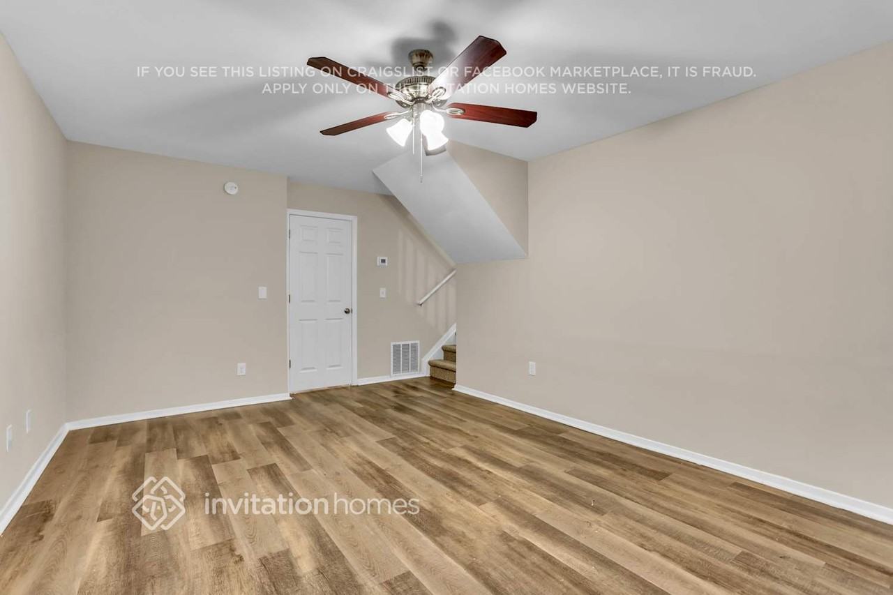 6405 Laurel Post Ct - Photo 3 of 20