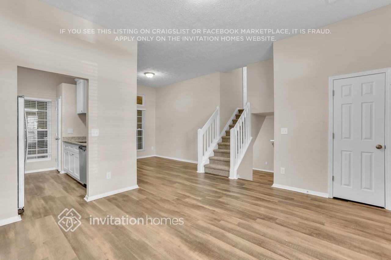 6405 Laurel Post Ct - Photo 2 of 20