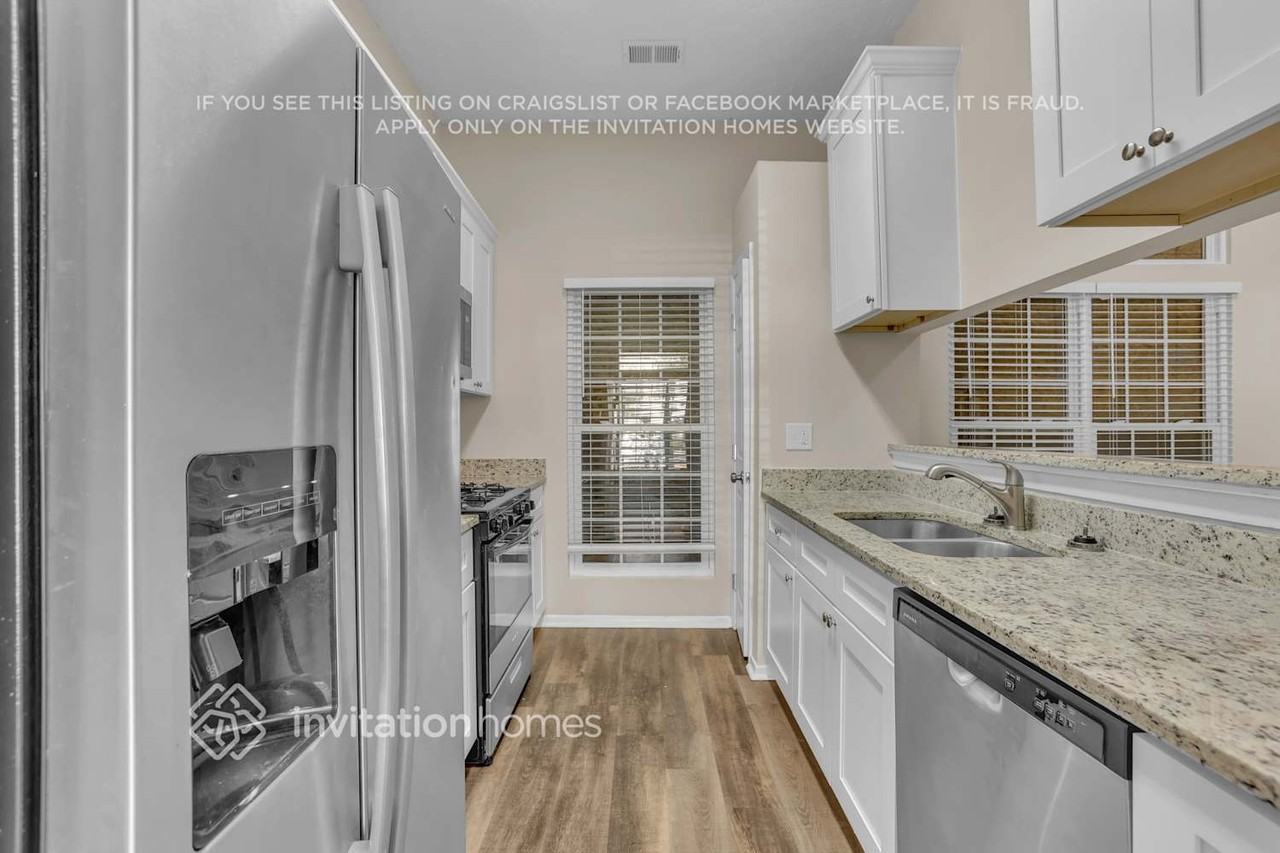 6405 Laurel Post Ct - Photo 6 of 20