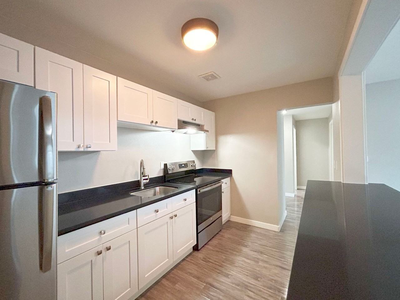 Clairemont Apartments - Photo 5 of 12