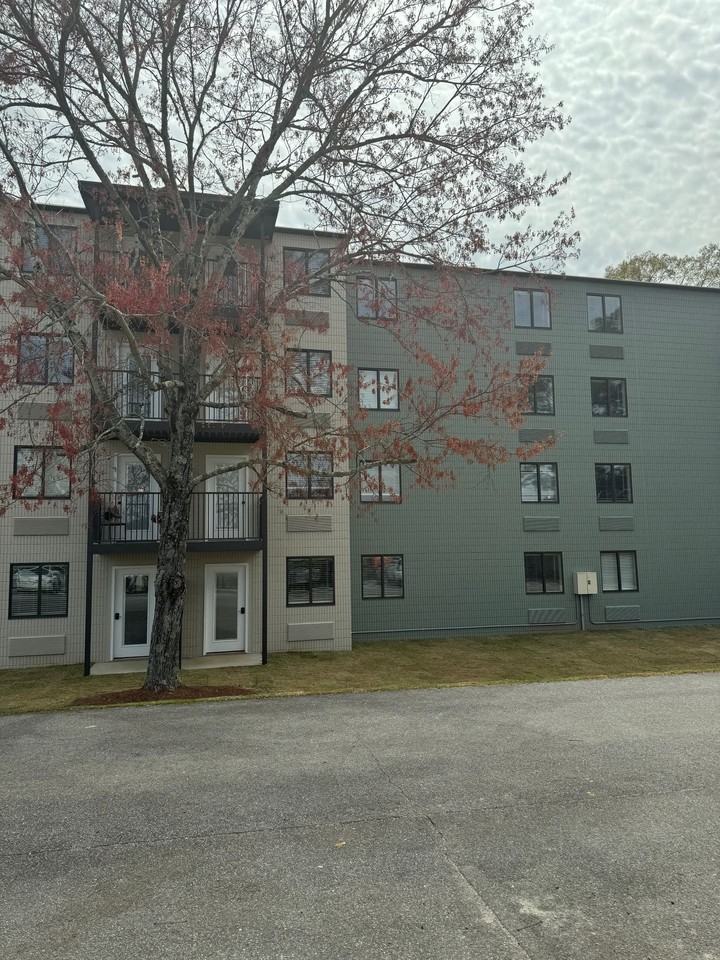 The Residences at Arbor Lake, a 55+ Community - Photo 2 of 24