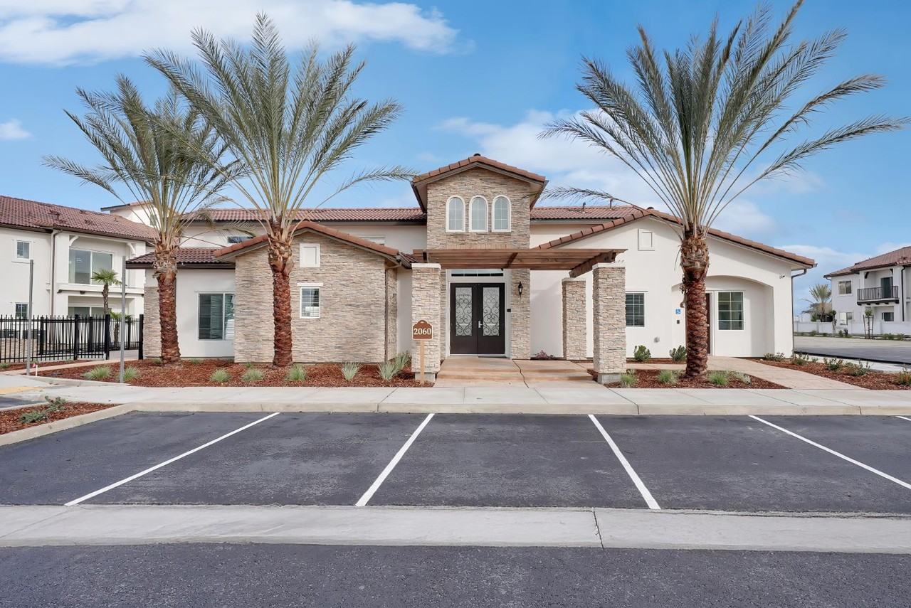 2C - 2030 Millennium Way - Photo 2 of 9