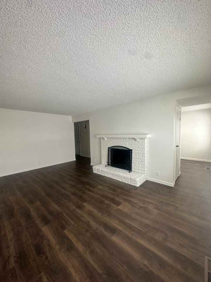 Hillside Park Apartments - Photo 2 of 36