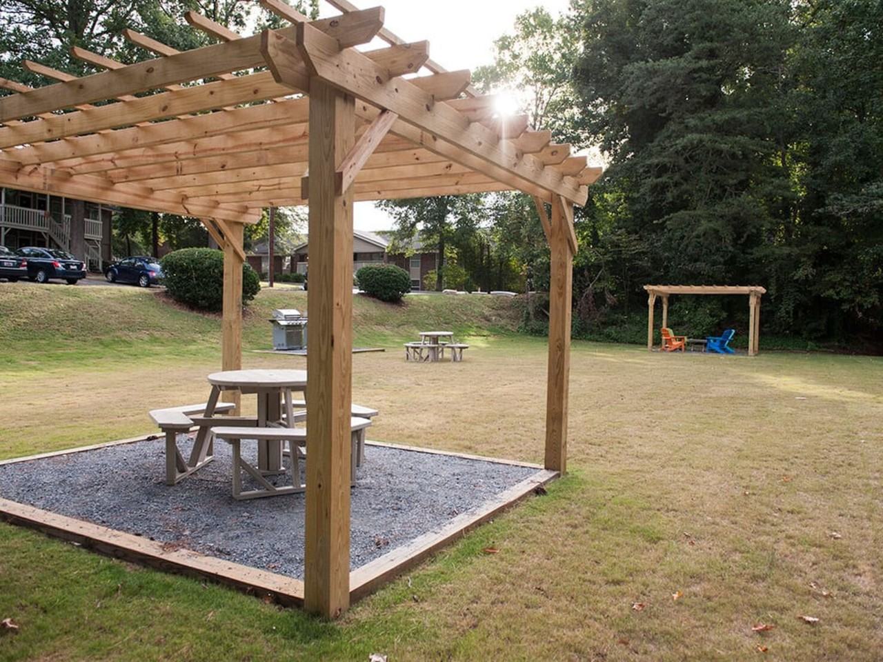 Pelham - Photo 5 of 169