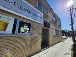 featured image of 18 Waterloo St #18