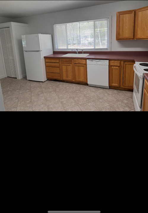211 Martisa Rd Nw - Photo 2 of 10