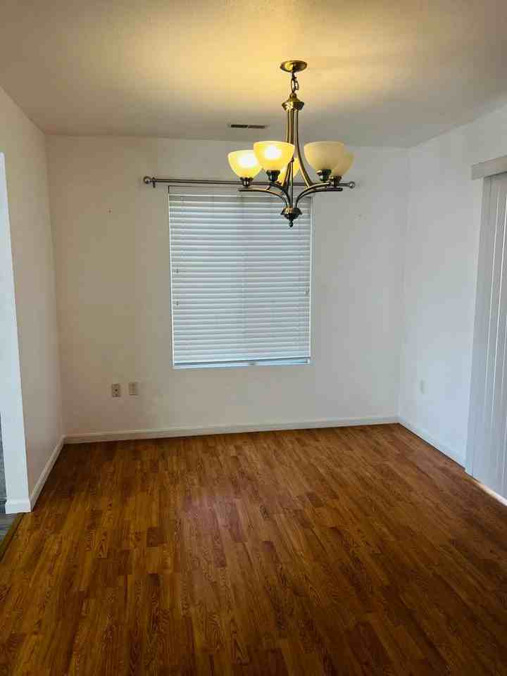 642 Seitz Ct - Photo 5 of 17
