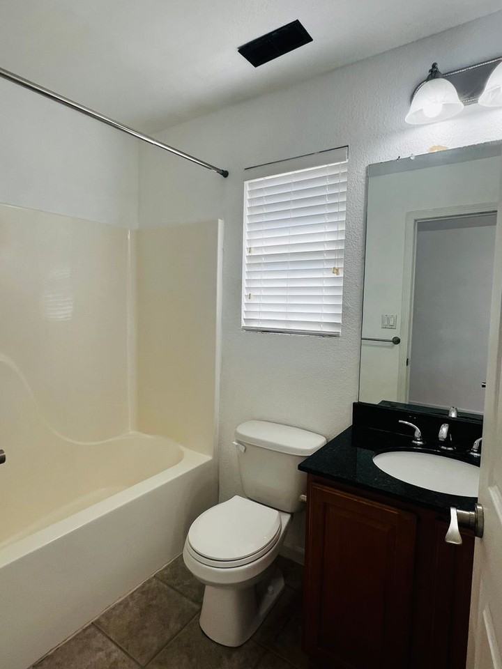 642 Seitz Ct - Photo 7 of 17