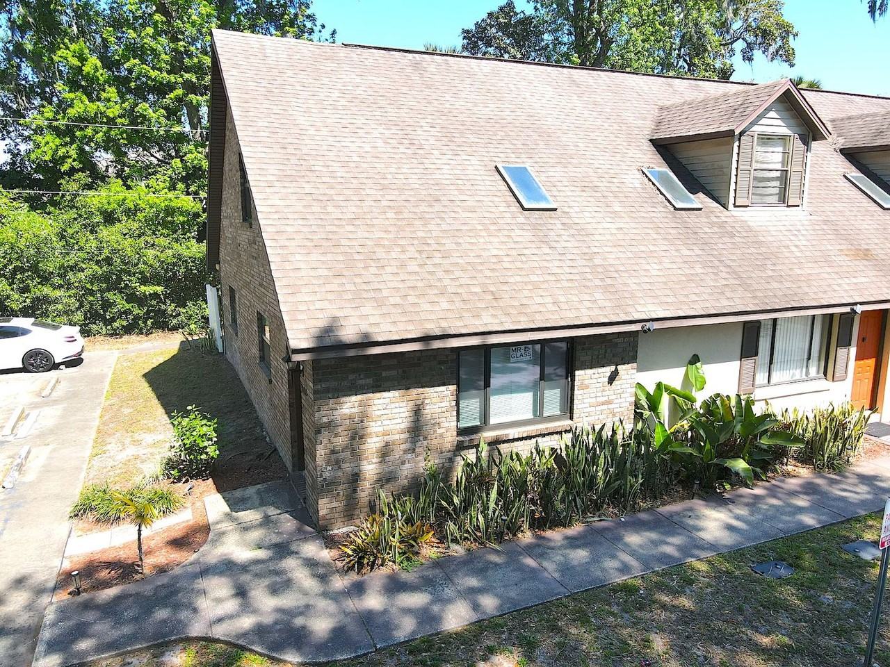 1609 Spring Garden Ct - Photo 3 of 28