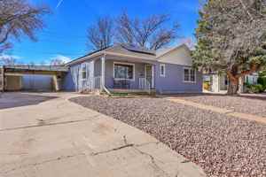 featured image of 2317 De Soto Rd