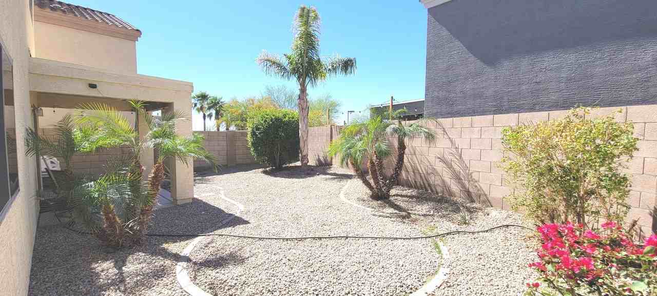 23634 N Desert Agave St - Photo 4 of 30