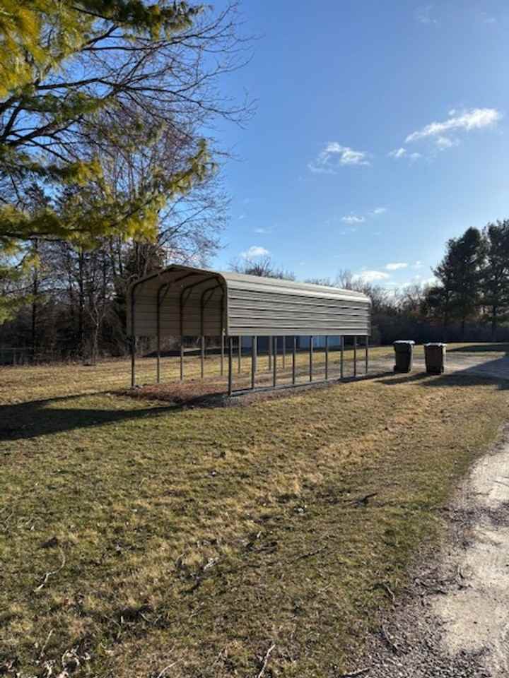 6876 Nollar Rd - Photo 6 of 50