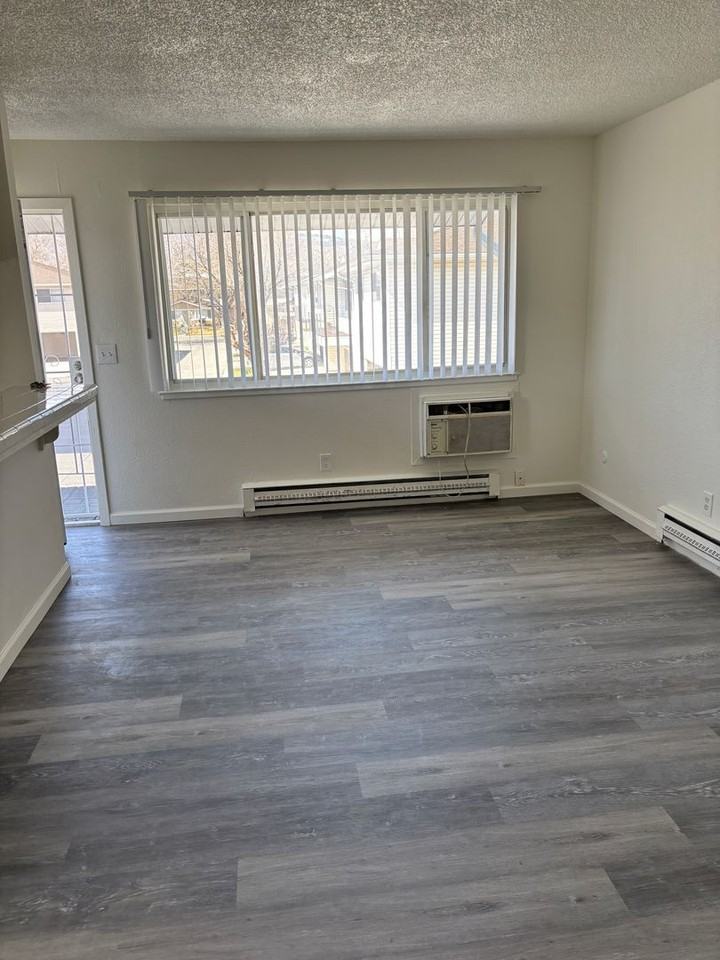 4911 Neil Rd #4 - Photo 3 of 29