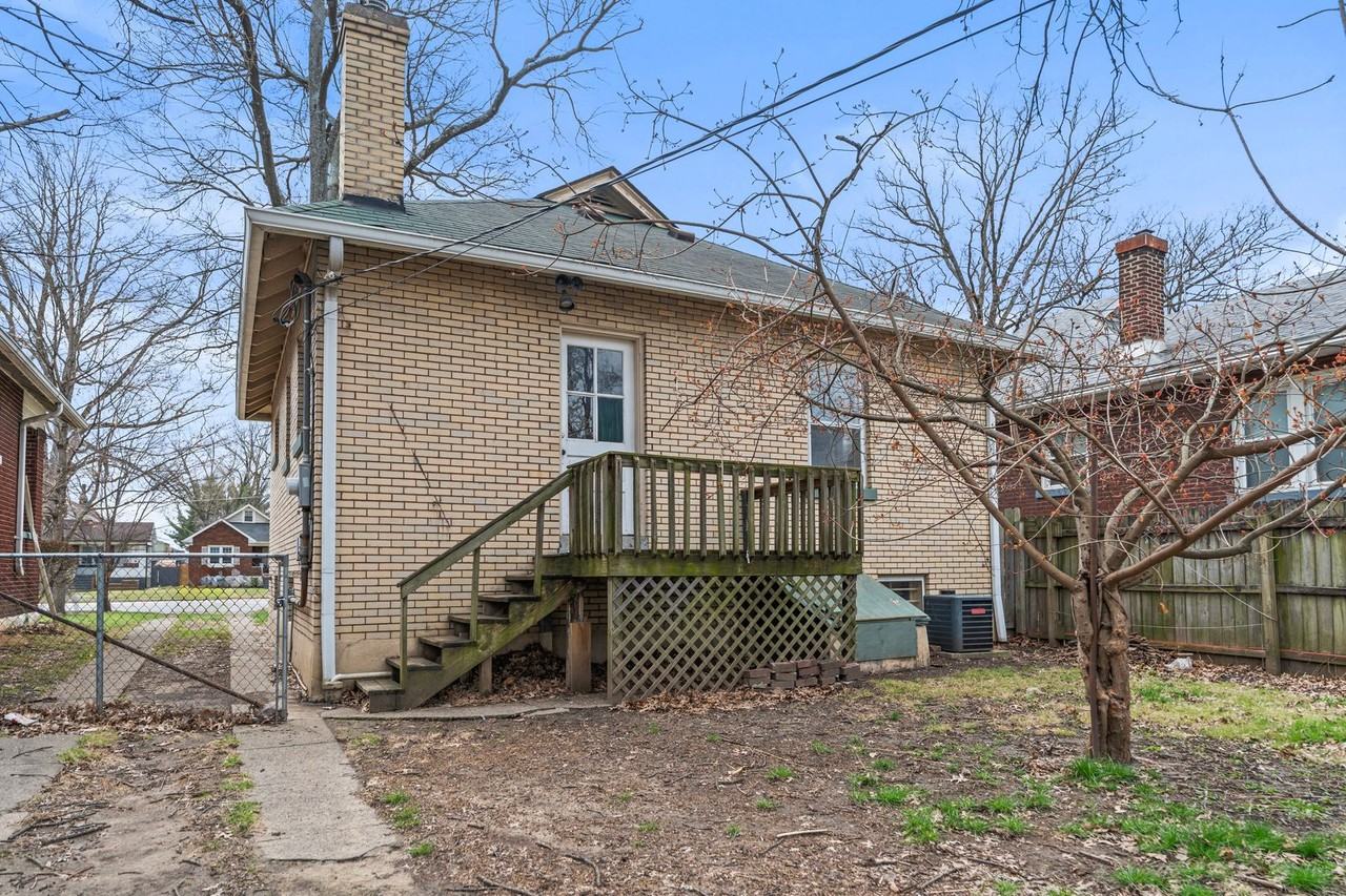 533 Eastern Pkwy - Photo 3 of 18