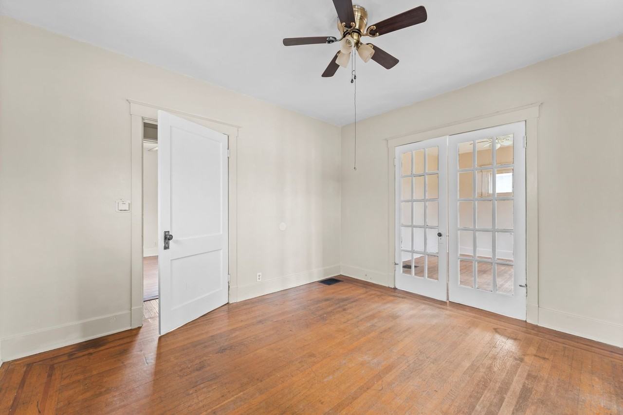 533 Eastern Pkwy - Photo 6 of 18
