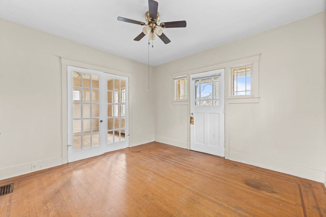 533 Eastern Pkwy - Photo 7 of 18