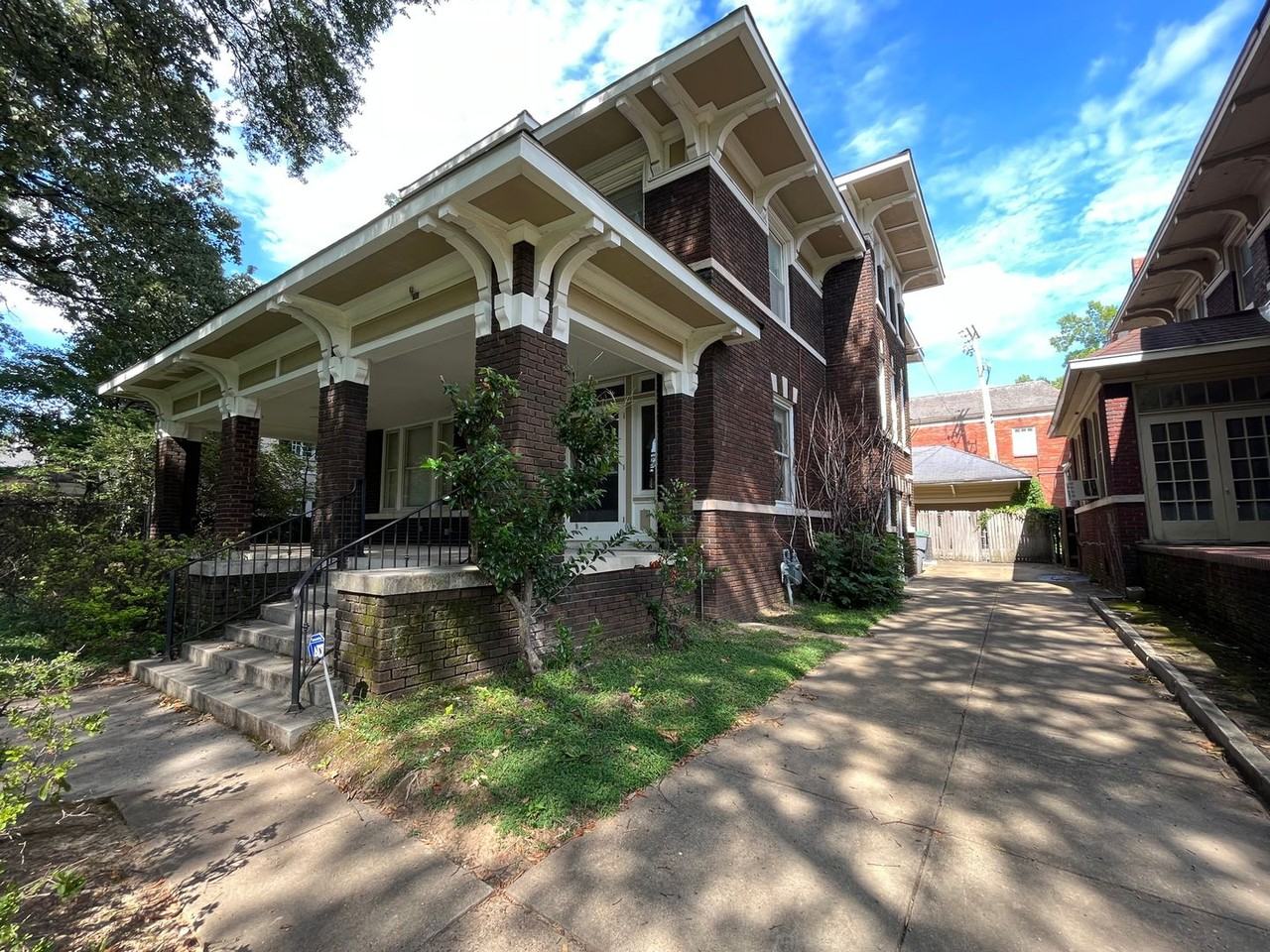 240 S Belvedere Blvd - Photo 2 of 23