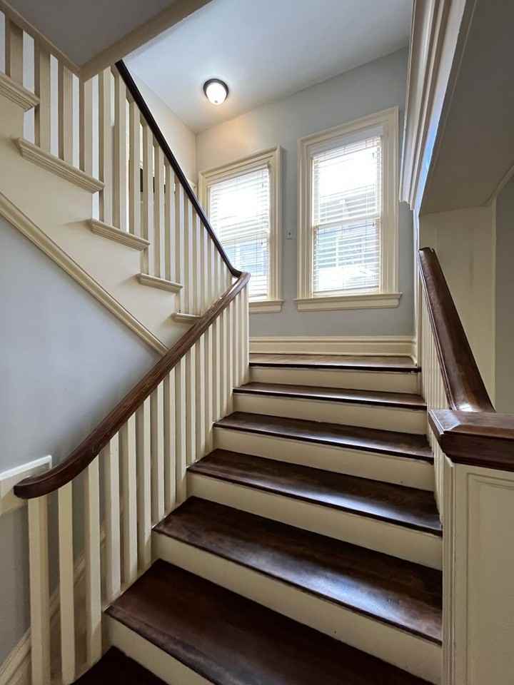 240 S Belvedere Blvd - Photo 7 of 23