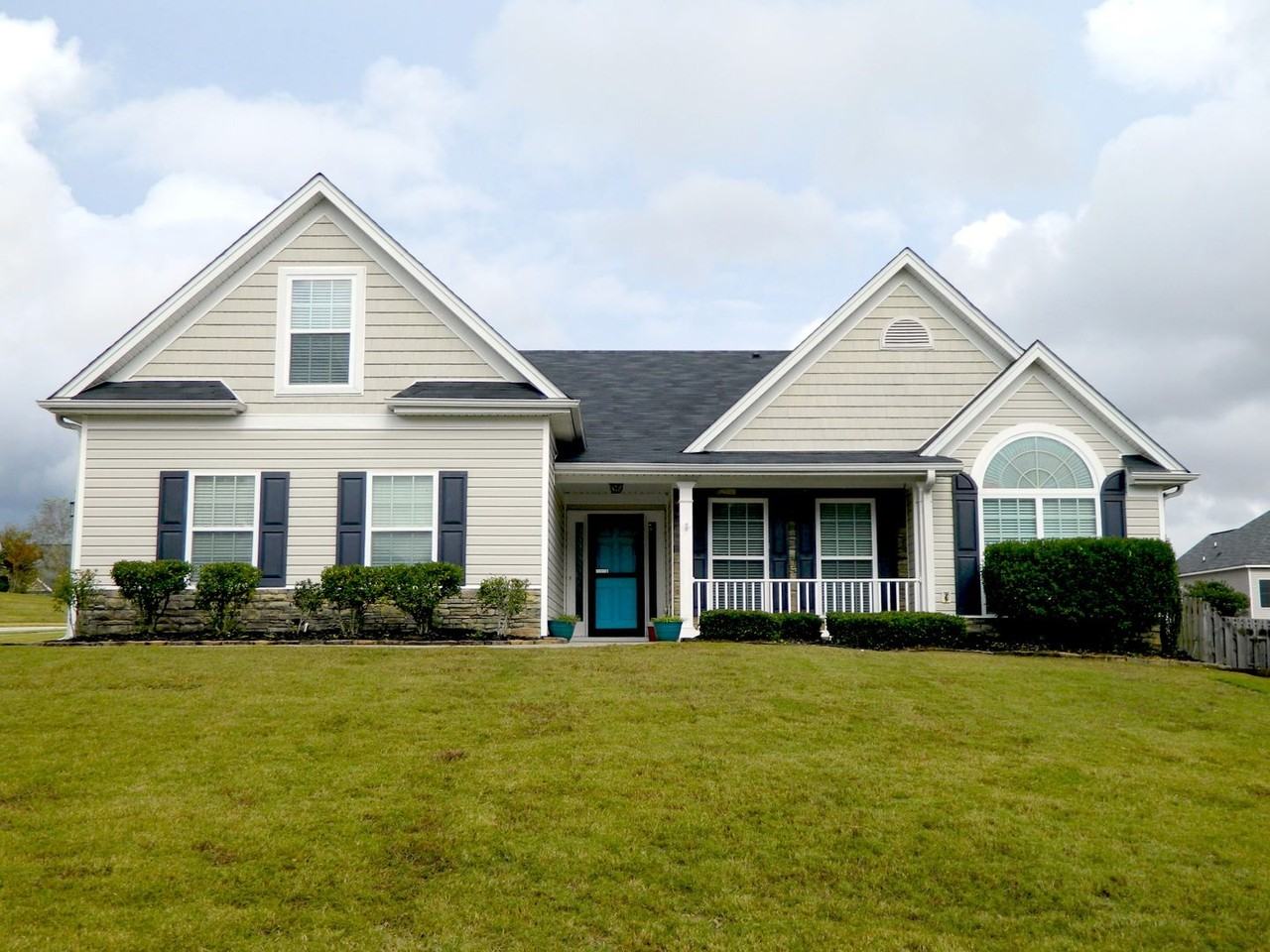 532 Sweet Meadow Dr - Photo 2 of 38