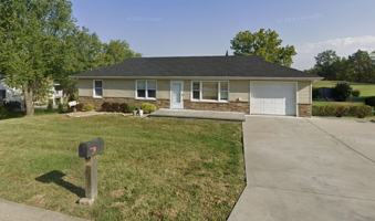 featured image of 1003 Rose Ln